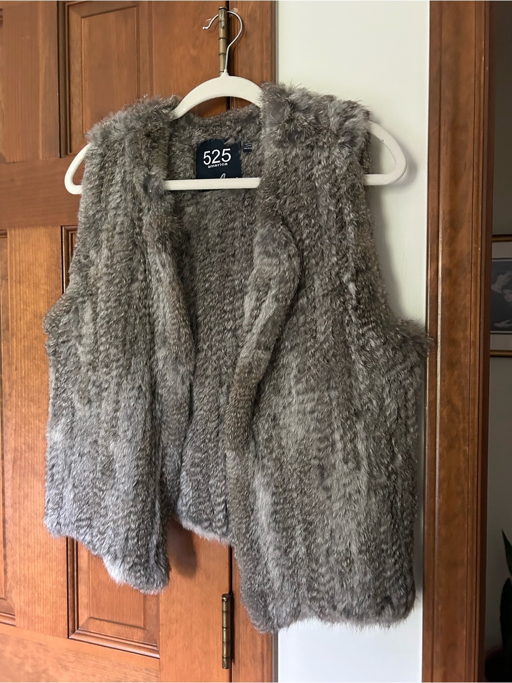 525 America Luxe Faux Fur Vest in Taupe Gray